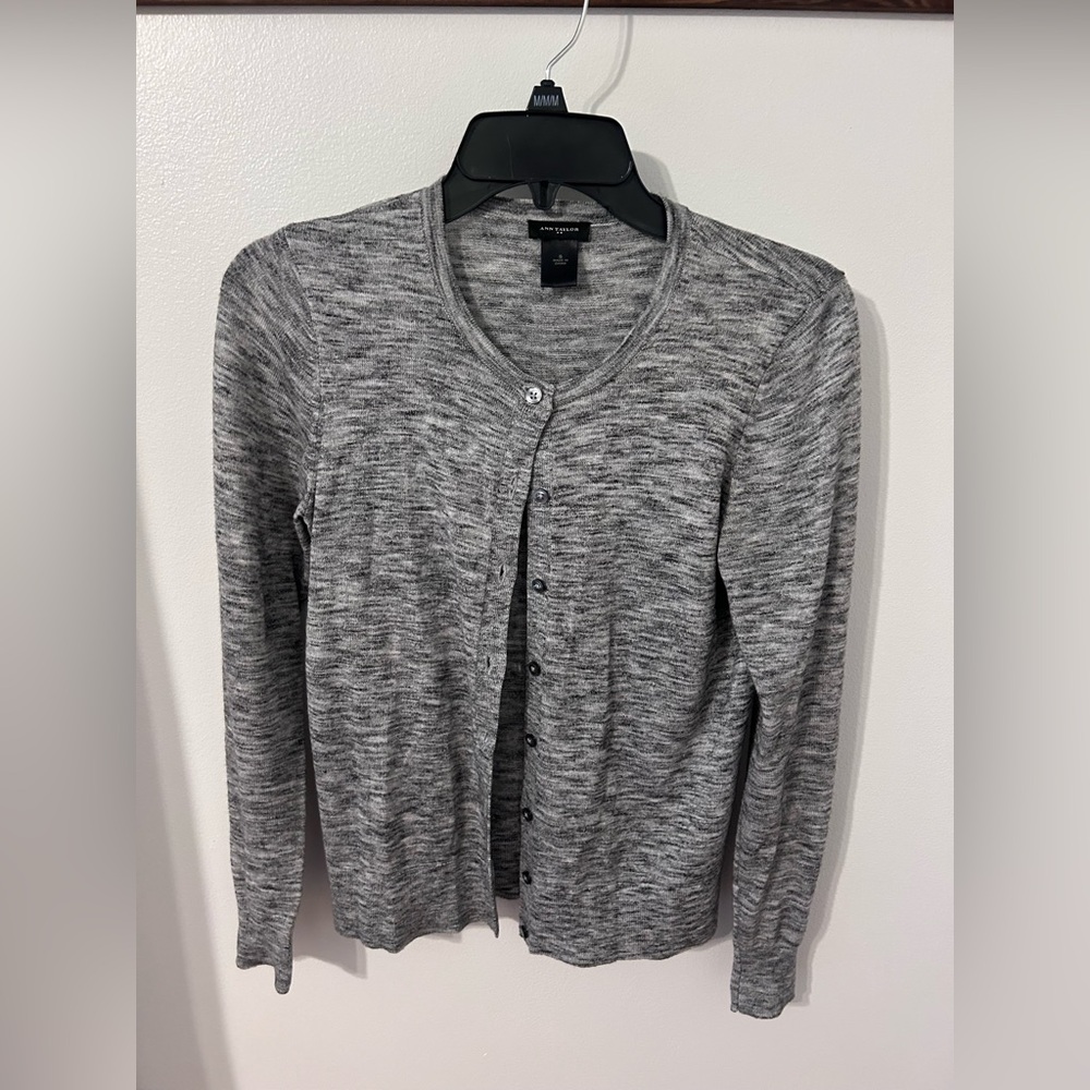 Ann Taylor Women’s S Black/Gray Striped Cardigan Excellent Condition
